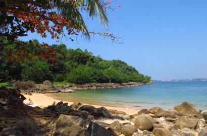 Luxury Tourist Villa – Rumassala Kanda, Unawatuna, Galle