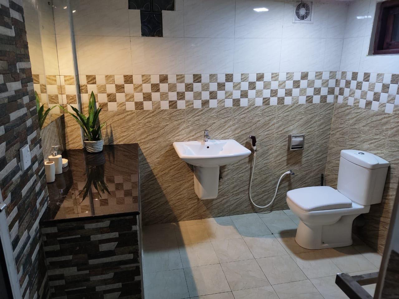 Single-Storey Family Home in Dangedara, Galle