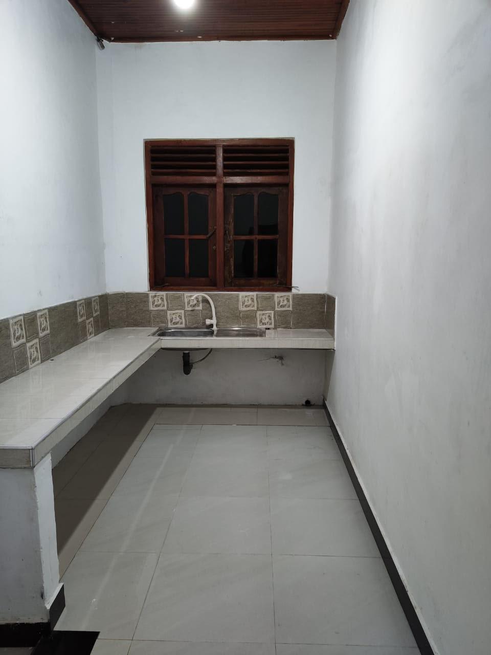 Single-Storey Family Home in Dangedara, Galle