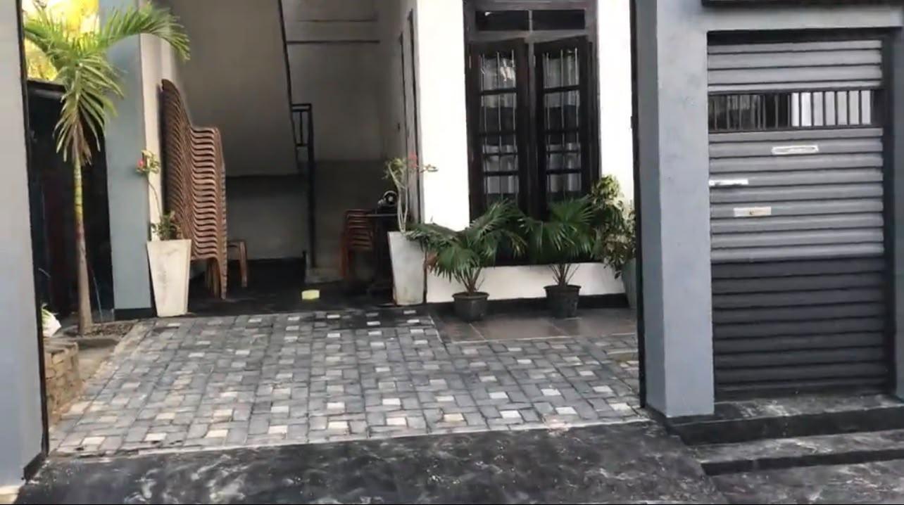 Two-Storey House in Millidduwa, Galle